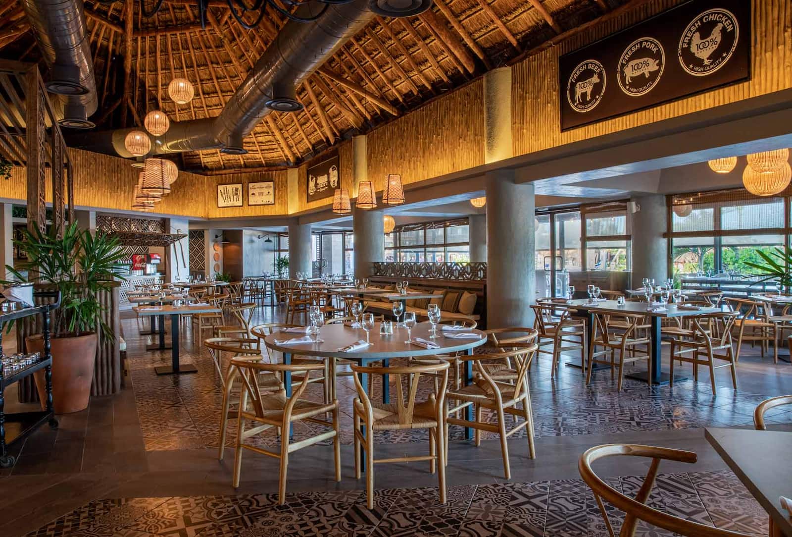 Restaurants and bars in Resort Tulum Bahia Principe Hotels
