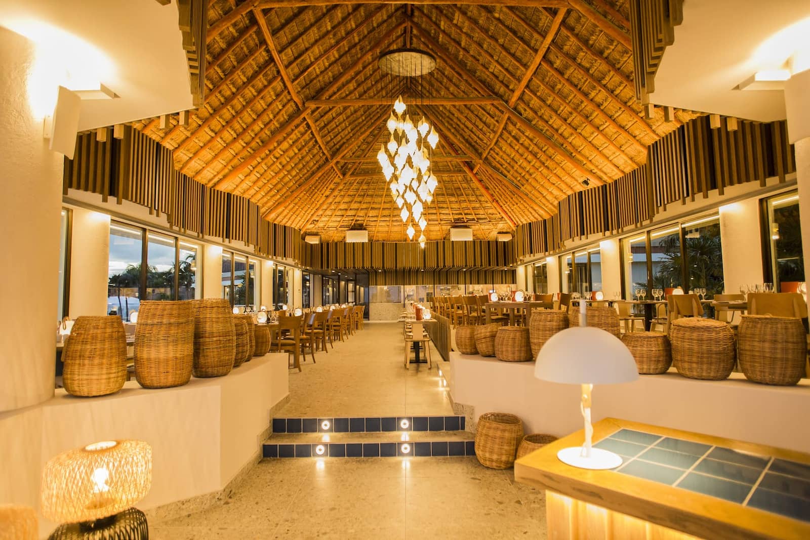 Imagen principal restauración Luxury Bahia Principe Akumal