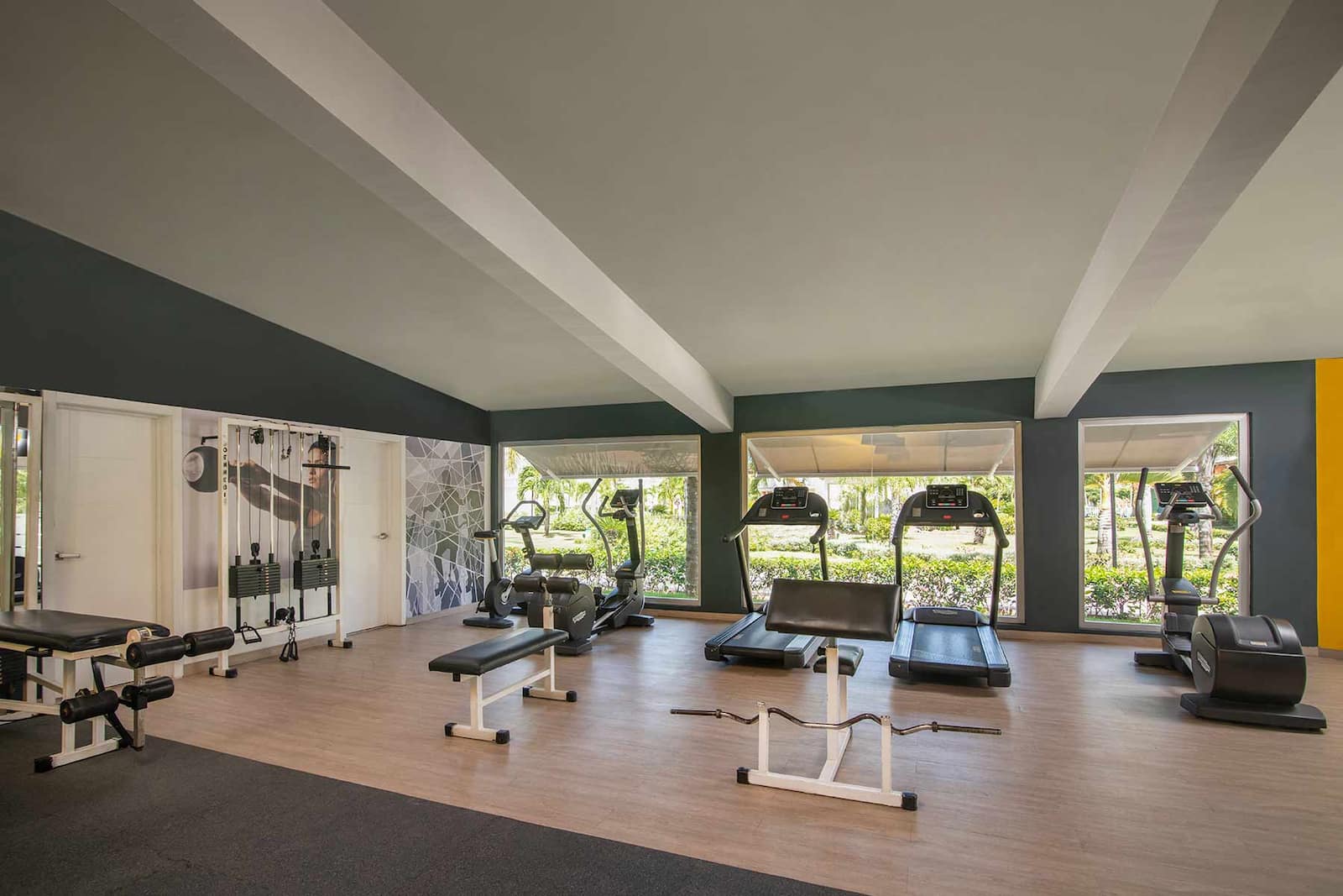 Things to do at Luxury Bahia Principe Bouganville 4