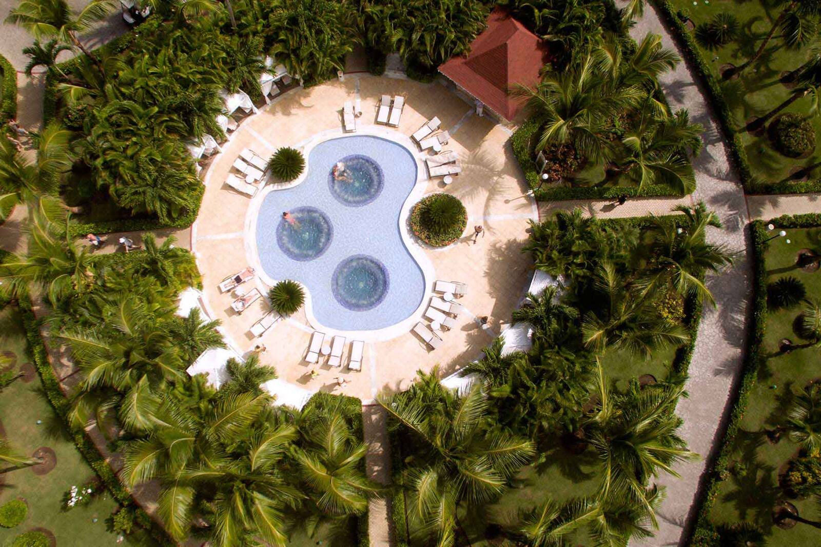 /content/image/g/1418234028653/esmeralda-theresort-4.jpg