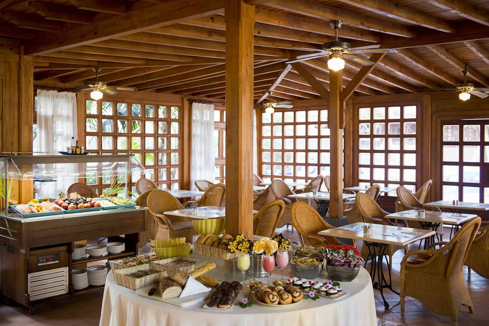 Gastronomy at Bahia Principe San Felipe 1