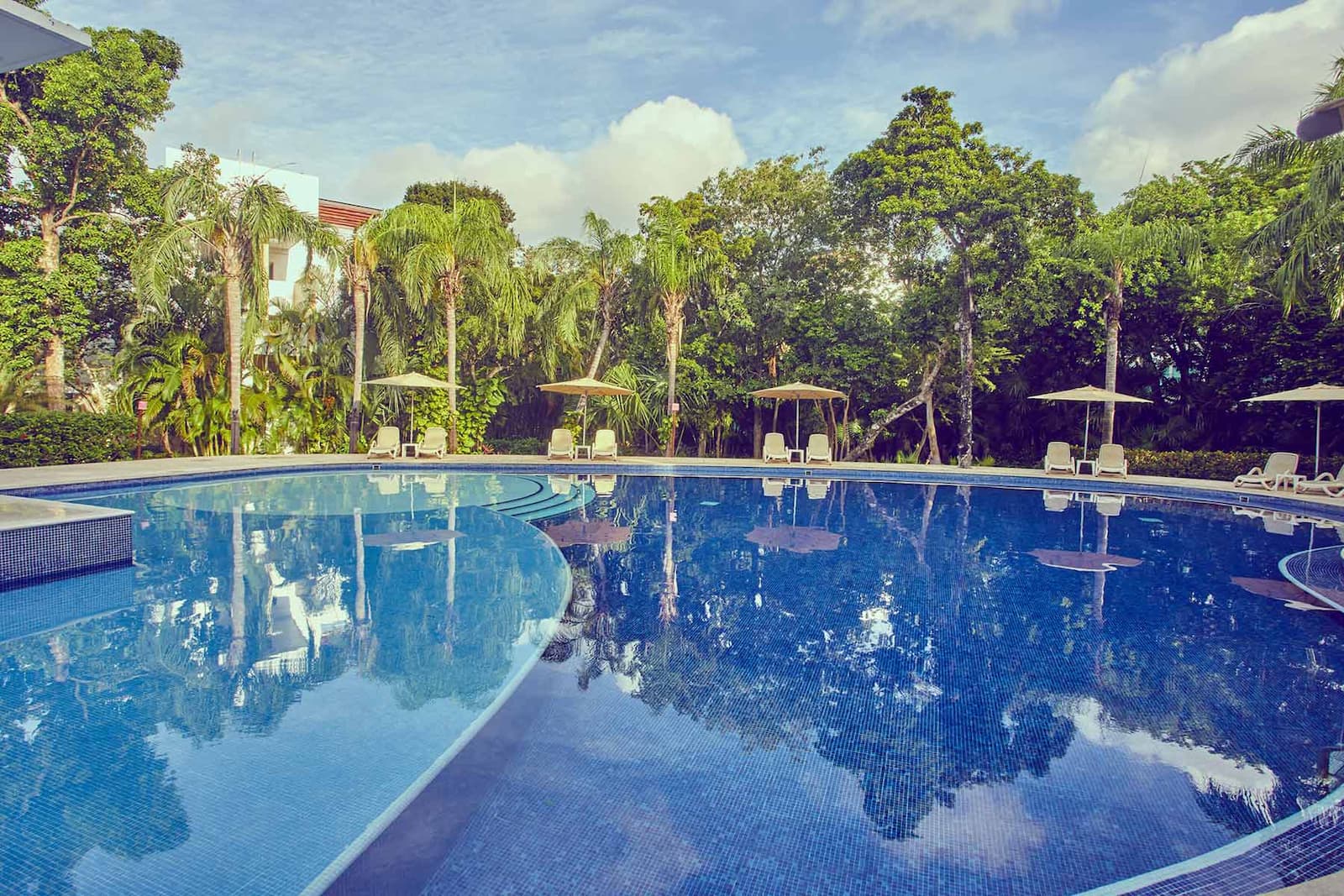 https://www.bahia-principe.com/content/image/g/1418244766989/siankann.jpg