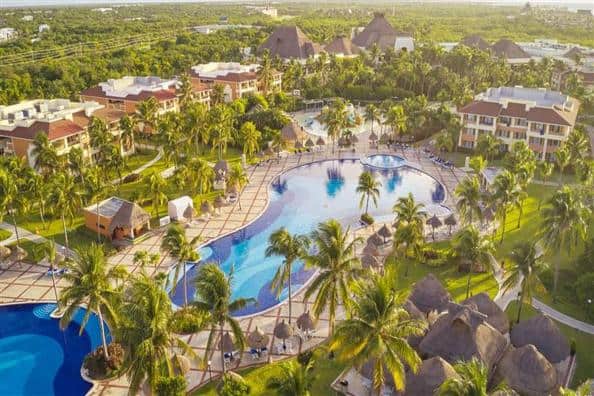 Piscina Grand Bahia Principe Coba