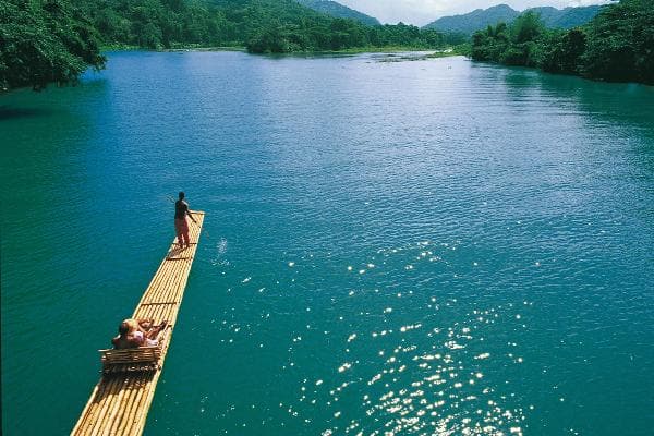 River rafting the Martha Brae at Jamaica 2