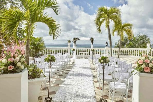 Wedding at Luxury Bahia Principe Cayo Levantado 2