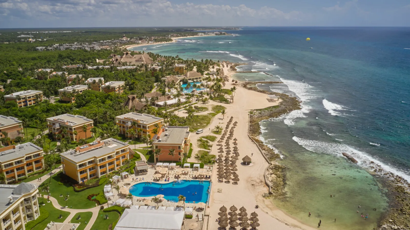 50_BPLAKU_POOLVIEW_MEX_011