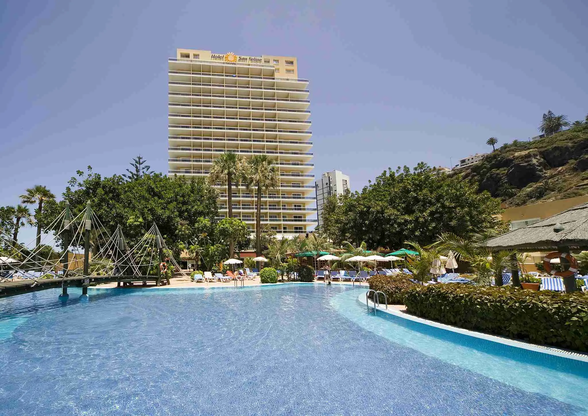 Bahia Principe San Felipe Pool  Desktop
