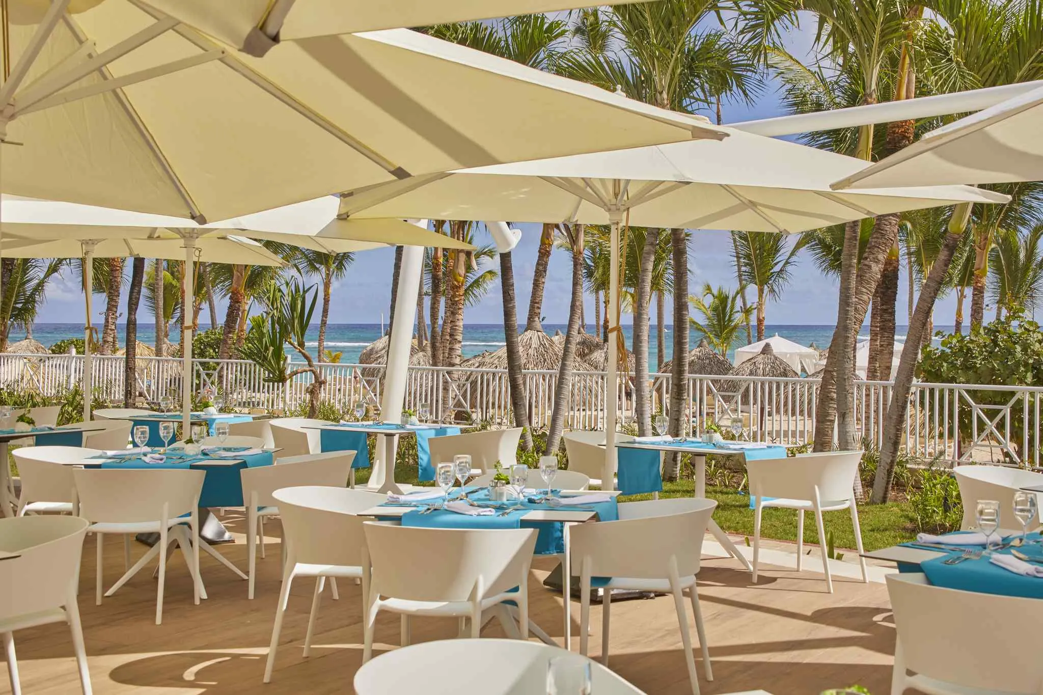 luxury bahia principe ambar restaurant dress code Resort Restaurants & Bars | Bahia Principe Escape Aquamarine