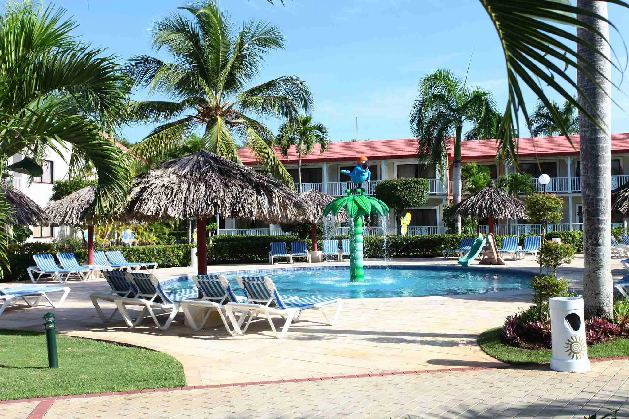 Cabecera Familias Bahia Principe La Romana Families  Desktop