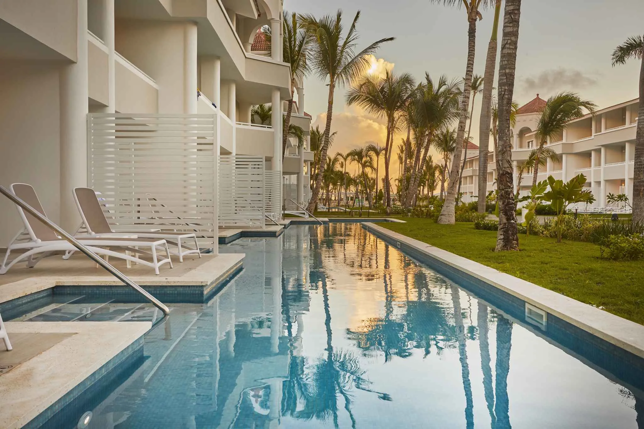 Chambres avec accès à la piscine du Bahia Principe Escape Ambar